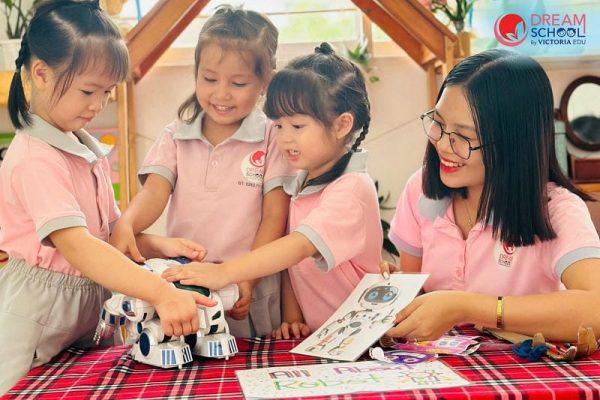 Can Thiệp Nhóm Là Gì?