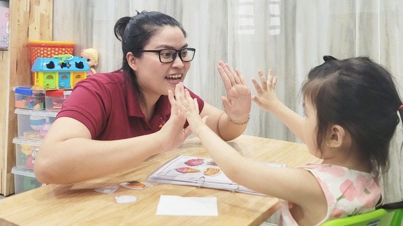 Thúc đẩy kỹ năng xã hội và điều tiết cảm xúc